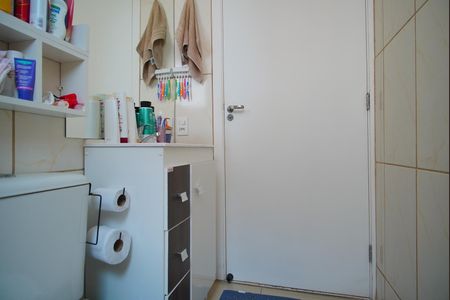 Apartamento à venda com 40m², 2 quartos e 1 vagaBanheiro Corredor