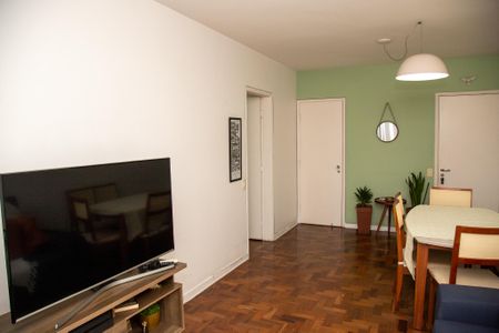 Sala de apartamento à venda com 3 quartos, 82m² em Santo Amaro, São Paulo