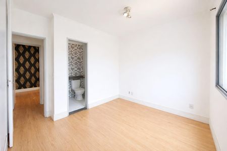 Apartamento à venda com 70m², 3 quartos e 1 vagaSuíte