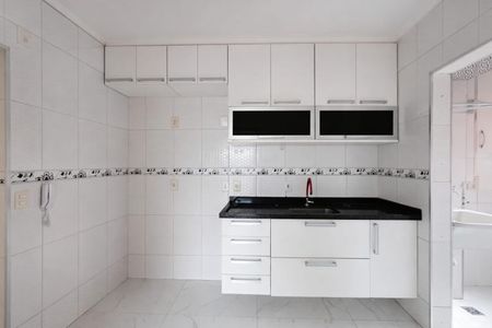 Cozinha de apartamento à venda com 3 quartos, 70m² em Piratininga, Osasco
