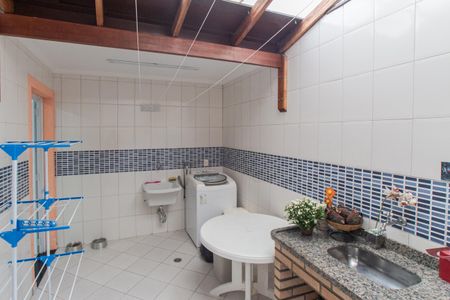 Casa à venda com 100m², 3 quartos e 2 vagasÁrea de Serviço