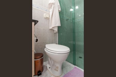 Casa à venda com 100m², 3 quartos e 2 vagasBanheiro