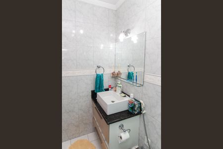 Casa à venda com 100m², 3 quartos e 2 vagasBanheiro da Suíte