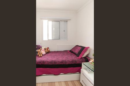 Casa à venda com 100m², 3 quartos e 2 vagasQuarto 2