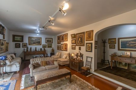 Apartamento à venda com 240m², 4 quartos e 2 vagasSala