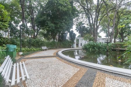 Apartamento à venda com 240m², 4 quartos e 2 vagasLago