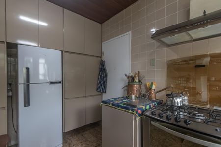Apartamento à venda com 240m², 4 quartos e 2 vagasCozinha