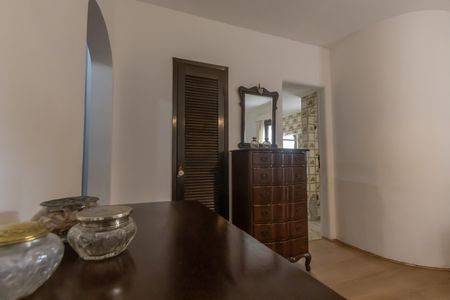 Apartamento à venda com 240m², 4 quartos e 2 vagasQuarto Suíte