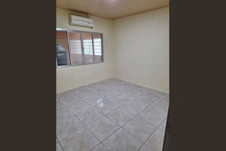 Quarto 1 de casa para alugar com 2 quartos, 40m² em São Luís, Canoas