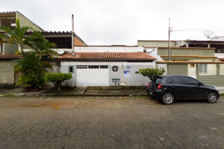 Fachada de casa para alugar com 2 quartos, 80m² em Campo Grande, Rio de Janeiro