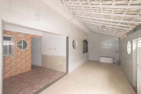 Casa para alugar com 80m², 2 quartos e 1 vaga Casa para alugar com 80m², 2 quartos e 1 vagaVaranda