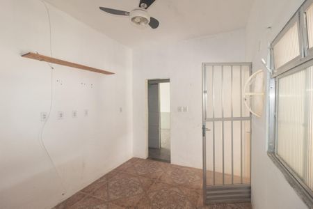Sala de casa para alugar com 2 quartos, 80m² em Campo Grande, Rio de Janeiro