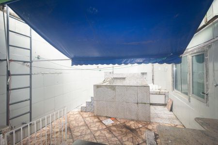 Quintal de casa para alugar com 2 quartos, 80m² em Campo Grande, Rio de Janeiro
