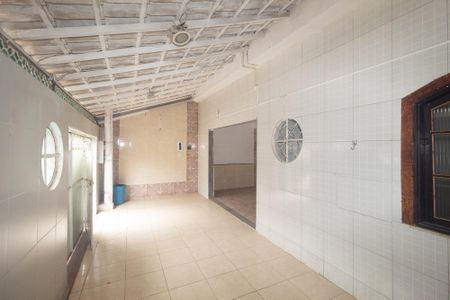 Varanda de casa para alugar com 2 quartos, 80m² em Campo Grande, Rio de Janeiro