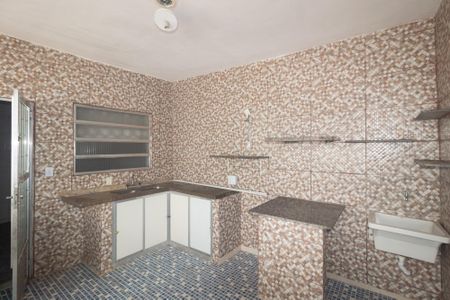 Casa para alugar com 80m², 2 quartos e 1 vaga Casa para alugar com 80m², 2 quartos e 1 vagaCozinha e Área de Serviço