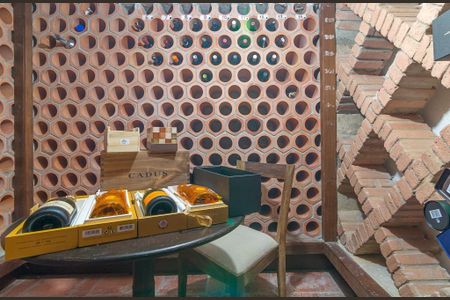 Casa à venda com 6 quartos, 800m² em Piratininga, Niterói