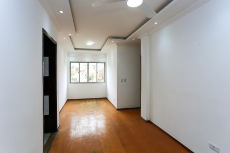 Apartamento à venda com 76m², 2 quartos e 1 vaga Apartamento à venda com 76m², 2 quartos e 1 vagaSala