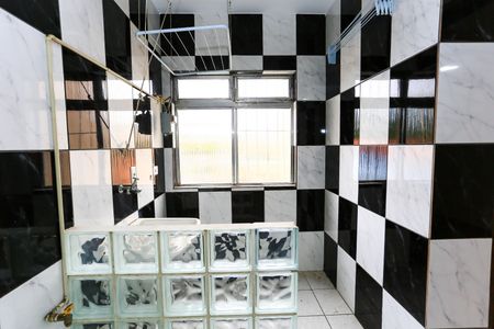 Apartamento à venda com 76m², 2 quartos e 1 vaga Apartamento à venda com 76m², 2 quartos e 1 vagaÁrea de Serviço