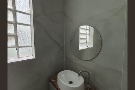 Apartamento para alugar com 60m², 2 quartos e sem vaga