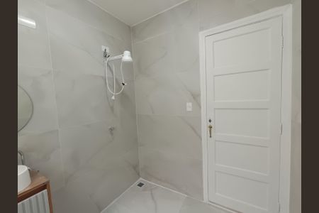 Apartamento para alugar com 60m², 2 quartos e sem vaga