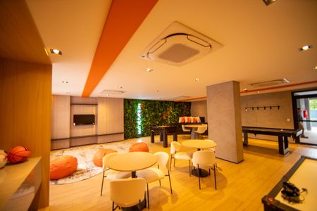 Apartamento para alugar com 78m², 2 quartos e 1 vaga Apartamento para alugar com 78m², 2 quartos e 1 vagaSalão de jogos