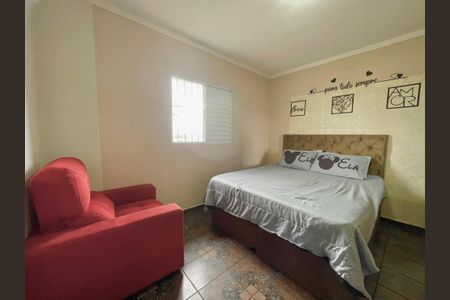 Casa para alugar com 108m², 2 quartos e 2 vagasQuarto 2