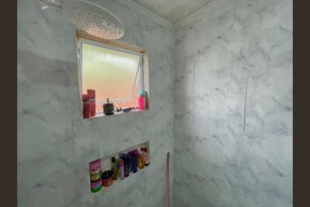 Casa para alugar com 108m², 2 quartos e 2 vagasBanheiro 1