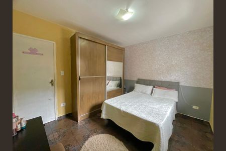 Casa para alugar com 108m², 2 quartos e 2 vagasQuarto 1