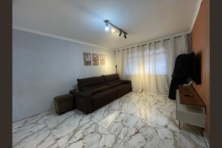 Casa para alugar com 108m², 2 quartos e 2 vagasSala