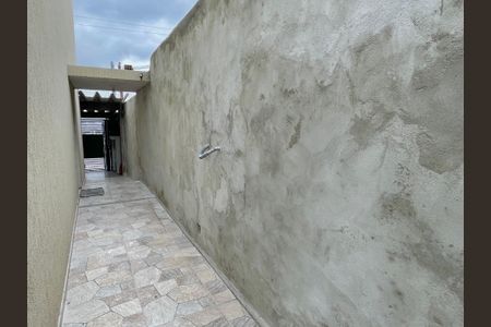 Casa para alugar com 108m², 2 quartos e 2 vagascorredor externo