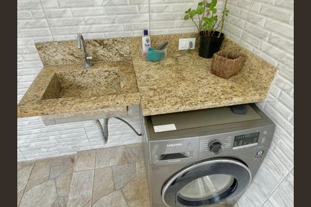 Casa para alugar com 108m², 2 quartos e 2 vagasÁrea de Serviço