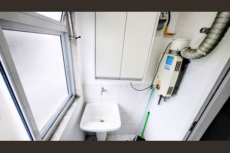 Apartamento à venda com 51m², 2 quartos e 1 vagaCozinha e Área de Serviço