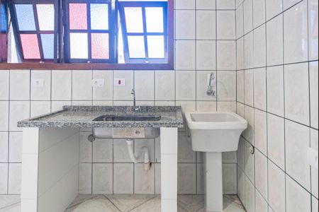 Casa para alugar com 55m², 1 quarto e sem vagaCozinha e Área de Serviço