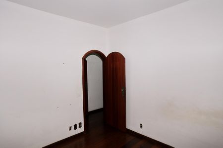 Casa à venda com 400m², 7 quartos e 4 vagasQuarto 3