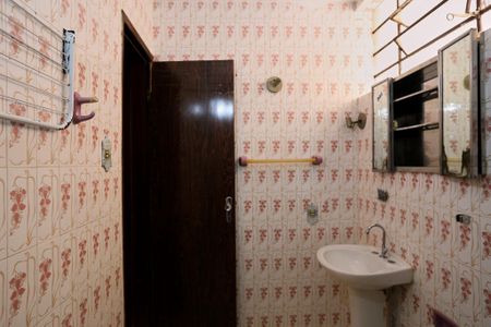 Casa à venda com 400m², 7 quartos e 4 vagasBanheiro da Suíte