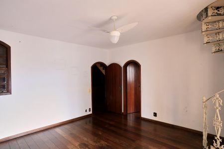 Casa à venda com 400m², 7 quartos e 4 vagasSuíte 1