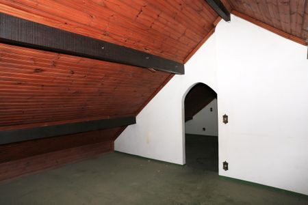 Casa à venda com 400m², 7 quartos e 4 vagasSótão