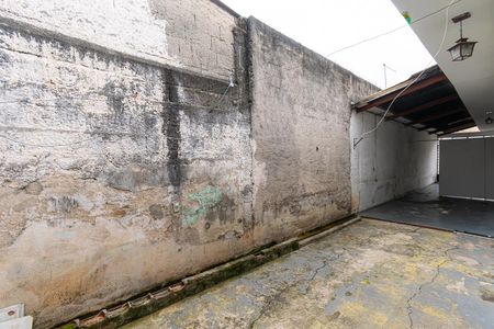 Casa para alugar com 130m², 1 quarto e 3 vagas Casa para alugar com 130m², 1 quarto e 3 vagasQuintal