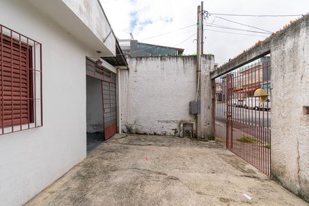 Casa para alugar com 130m², 1 quarto e 3 vagas Casa para alugar com 130m², 1 quarto e 3 vagasGaragem