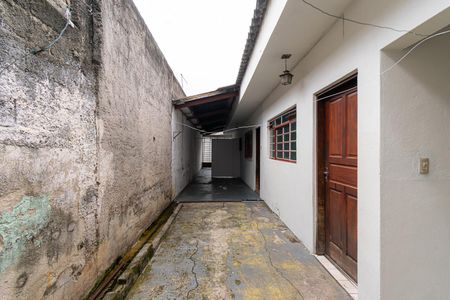 Casa para alugar com 130m², 1 quarto e 3 vagas Casa para alugar com 130m², 1 quarto e 3 vagasQuintal