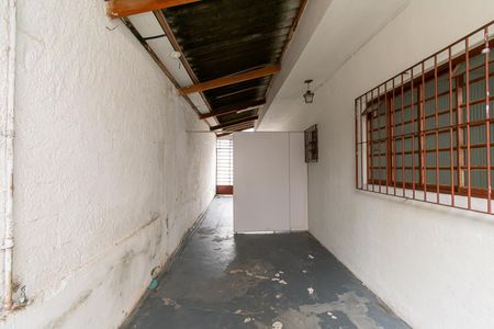 Casa para alugar com 130m², 1 quarto e 3 vagas Casa para alugar com 130m², 1 quarto e 3 vagasEntrada