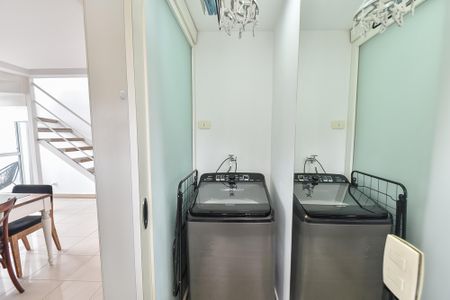 Apartamento à venda com 60m², 1 quarto e 2 vagas Apartamento à venda com 60m², 1 quarto e 2 vagasÁrea de serviço