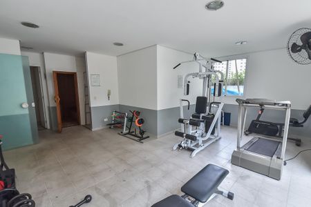 Apartamento à venda com 60m², 1 quarto e 2 vagas Apartamento à venda com 60m², 1 quarto e 2 vagasÁrea comum - Academia