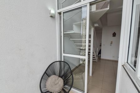 Apartamento à venda com 60m², 1 quarto e 2 vagas Apartamento à venda com 60m², 1 quarto e 2 vagasVaranda da sala