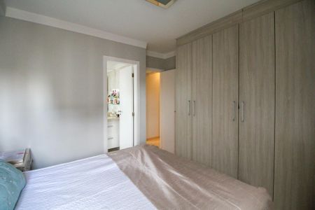 Apartamento à venda com 119m², 3 quartos e 2 vagasSuíte 2