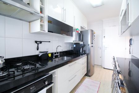 Apartamento à venda com 119m², 3 quartos e 2 vagasCozinha