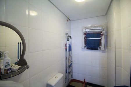 Apartamento à venda com 119m², 3 quartos e 2 vagasBanheiro de Serviço