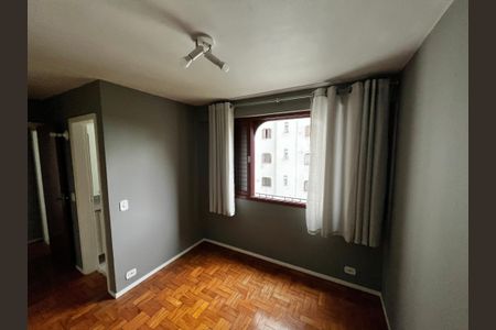 Apartamento à venda com 115m², 3 quartos e 1 vaga Apartamento à venda com 115m², 3 quartos e 1 vagaQuarto 2 - Suíte
