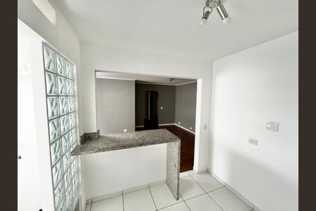 Apartamento à venda com 115m², 3 quartos e 1 vaga Apartamento à venda com 115m², 3 quartos e 1 vagaCozinha