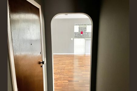 Apartamento à venda com 115m², 3 quartos e 1 vaga Apartamento à venda com 115m², 3 quartos e 1 vagaCorredor